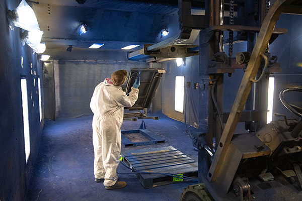 TM Manual Paint Booth